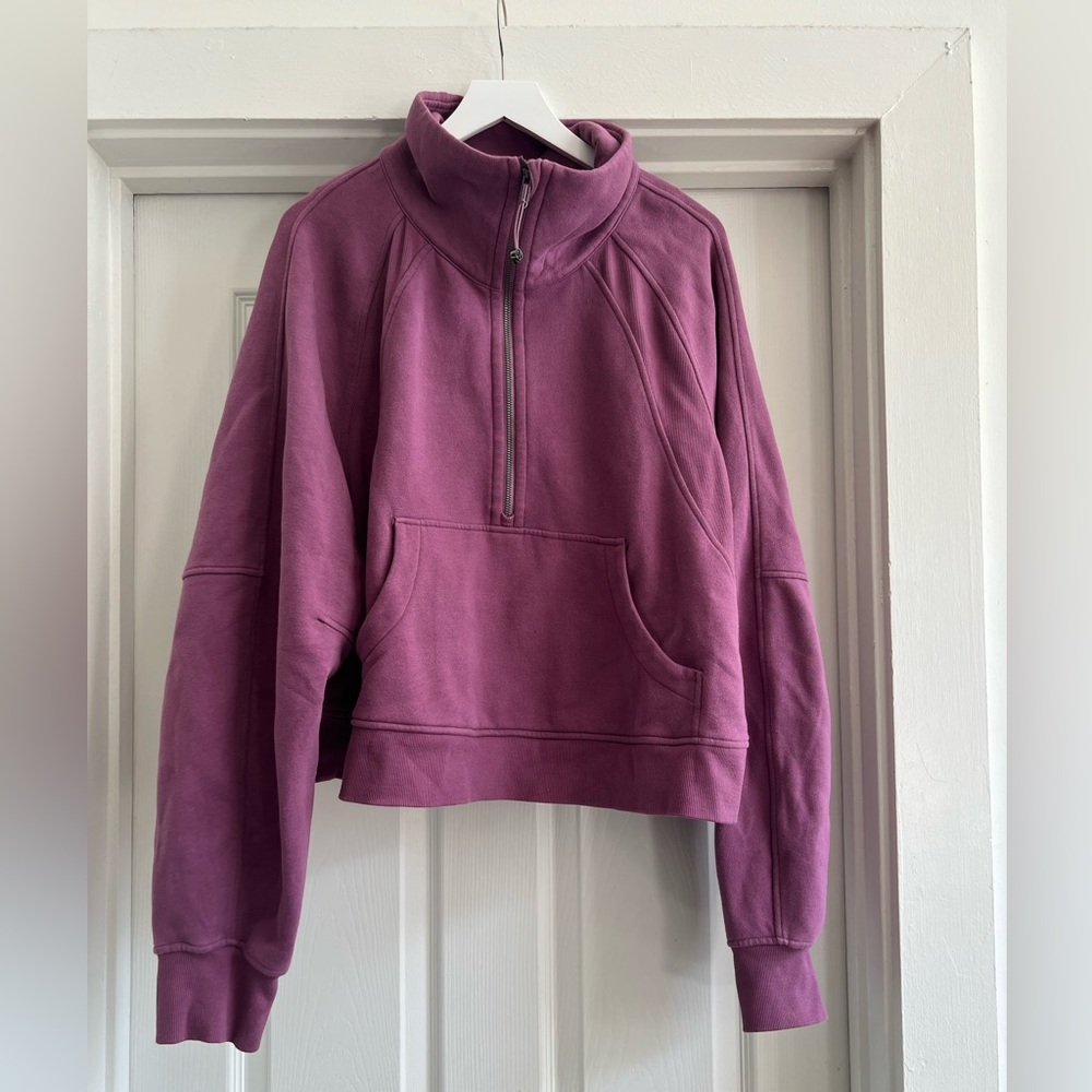 Lululemon Scuba Cropped half zip in a vibrant purple✨ size xl/xxl fits m-xl